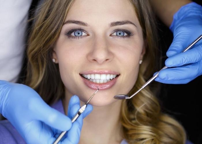 estetica dental en clinica carmen bernal